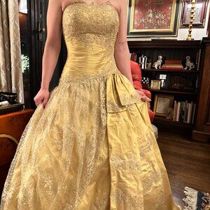 Yellow corset ball gown with lace detail